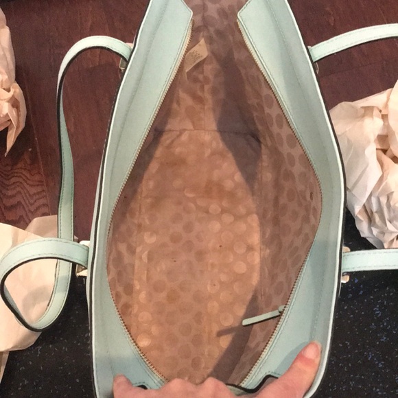 Kate Spade Cedar Street Large Harmony Tote - Picture 6 of 7